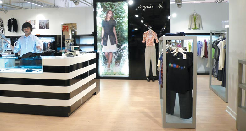 Aménagement d'une boutique de Pret-à-Porter de la marque Agnès B à Bruxelles