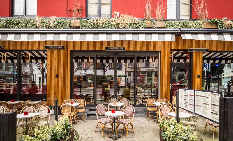 Rénovation d'un café par un architecte spécialiste de l'architecture commerciale à Bruxelles