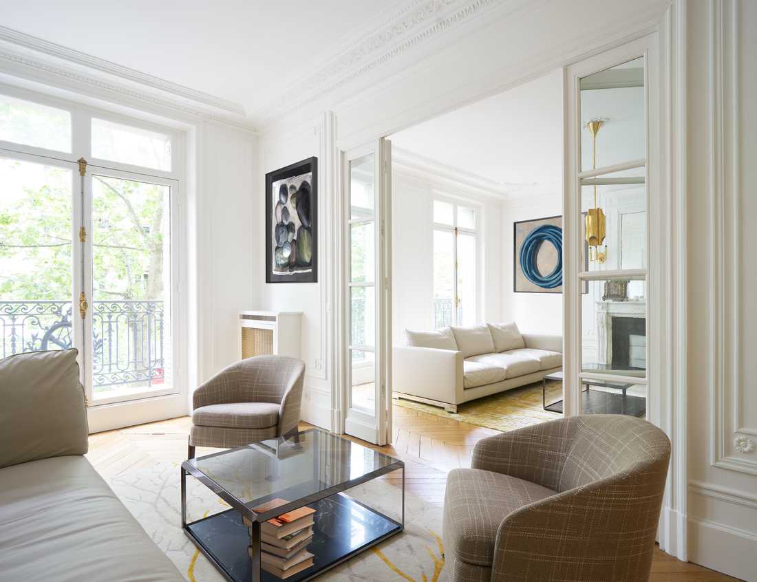 Décoration d'un appartement haussmannien renové par un architecte d'intérieur à Bruxelles