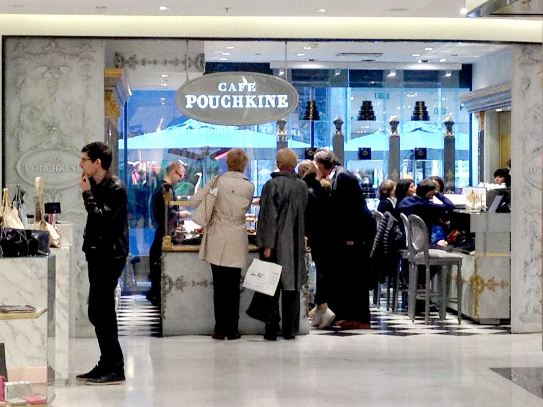 Aménagement d'un café par un architecte spécialiste de l'architecture commerciale à Bruxelles