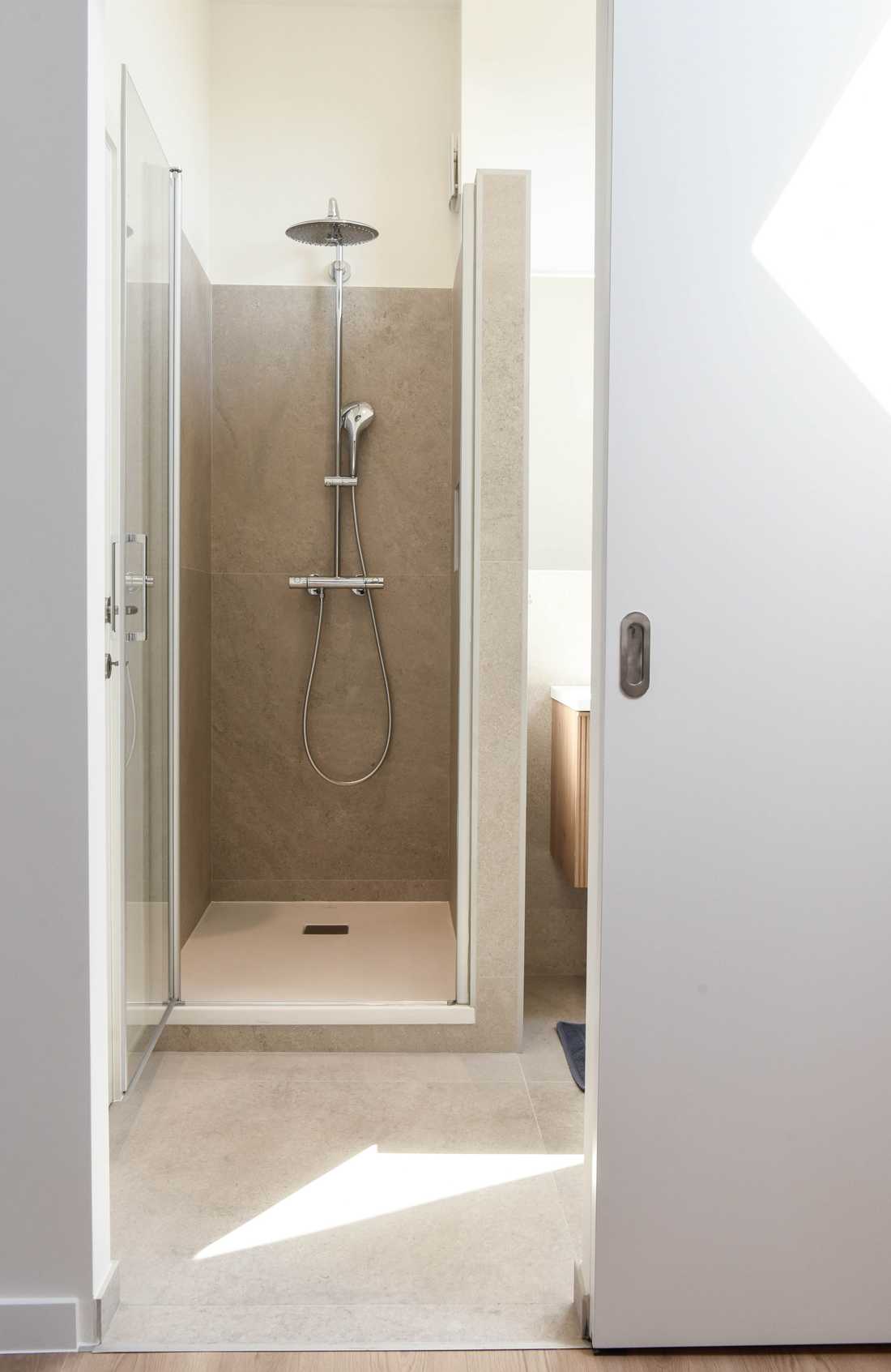 Salle de bain du studio indépendant