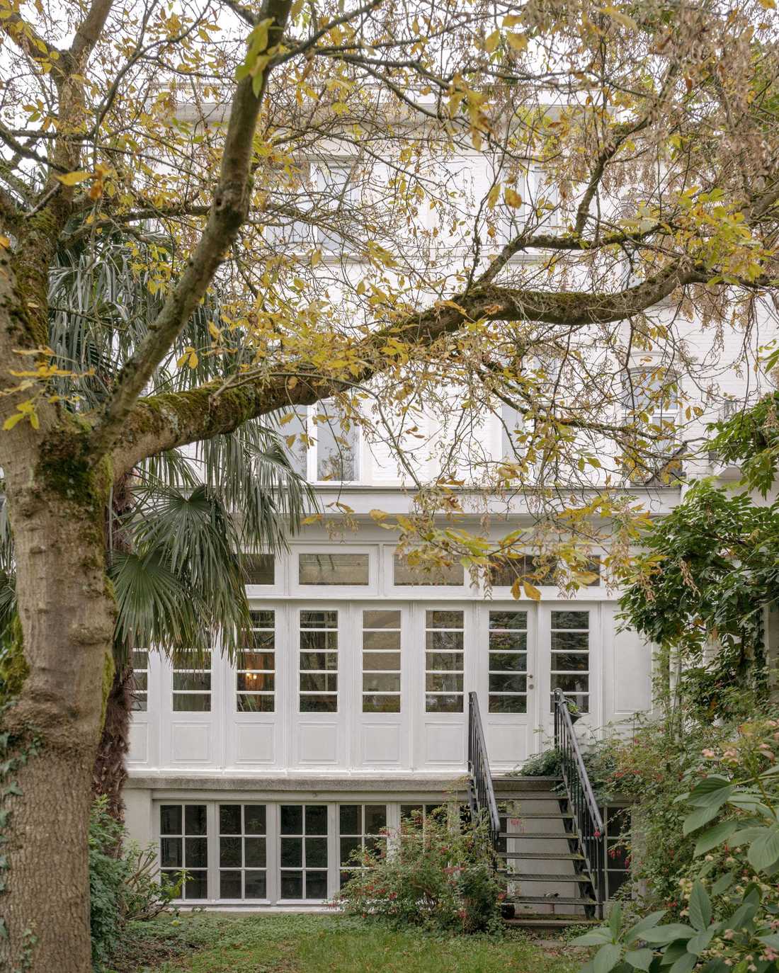 Vue de la maison de maitre depuis le jardin