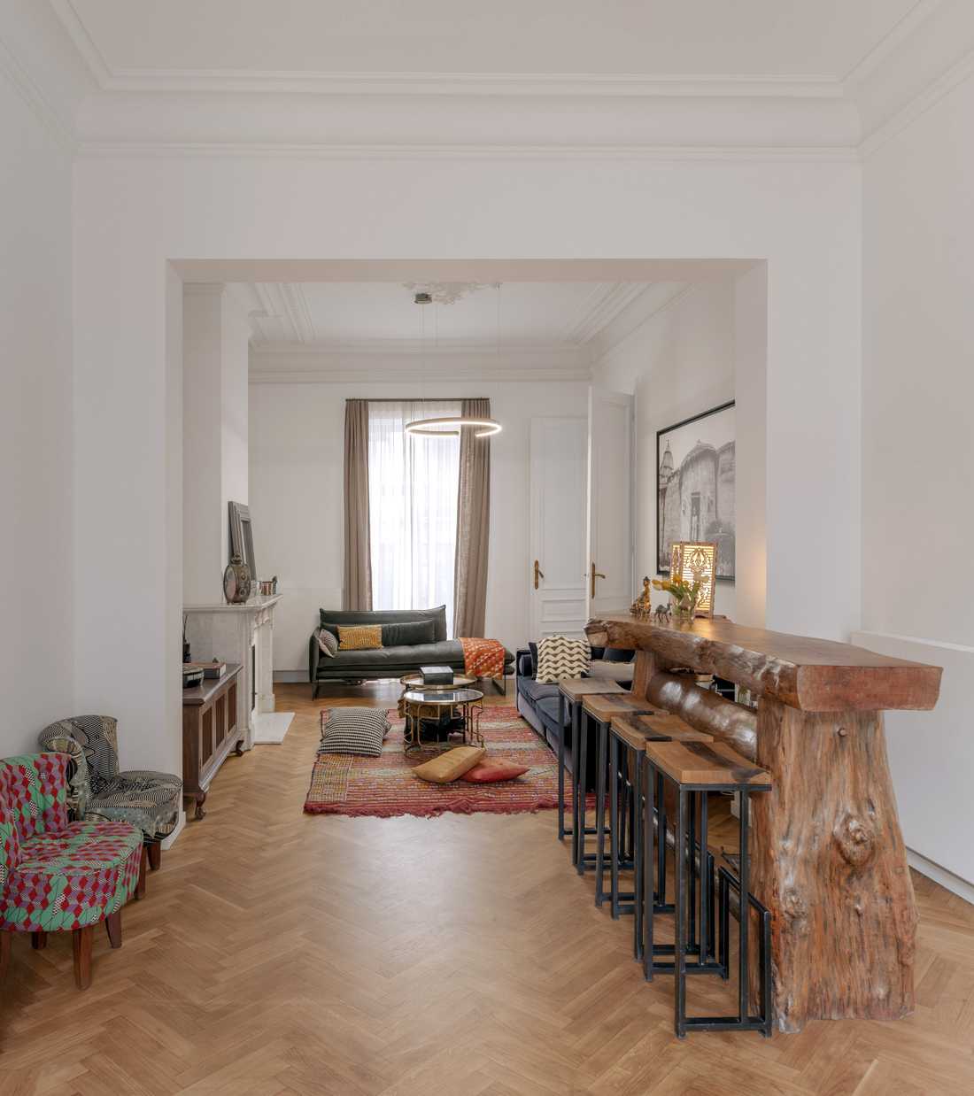 Salon d'une maison 4 façades après travaux de rénovation