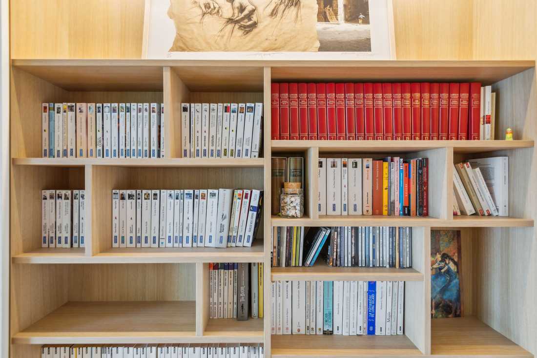 Bibliotheque dessinée par un architecte d'interieur à Bruxelles