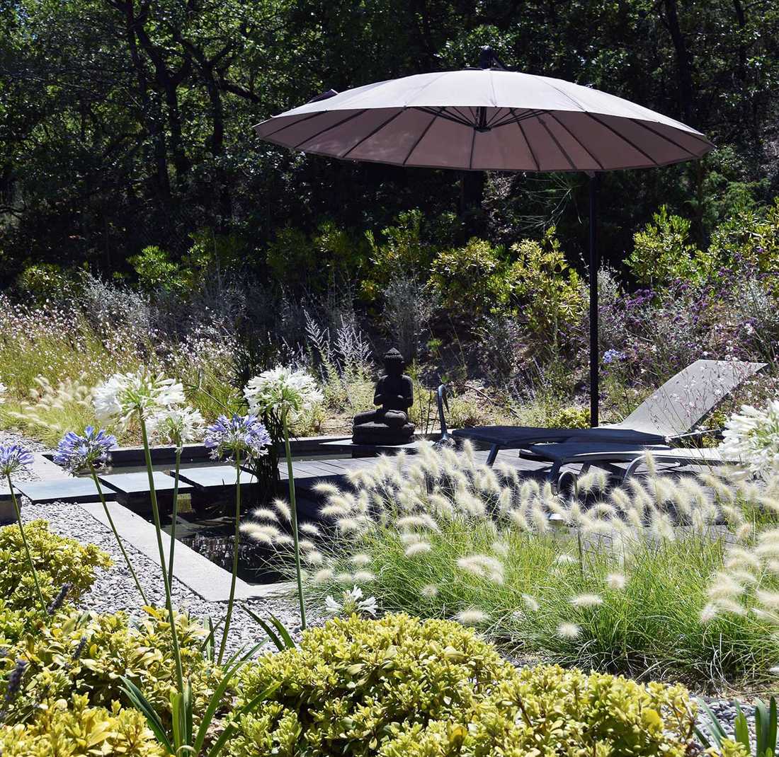 Jardin zen aménagé par un concepteur paysagiste à Bruxelles