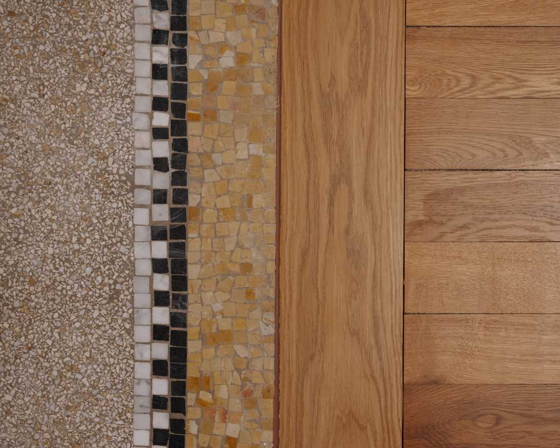 Mosaïque et bois