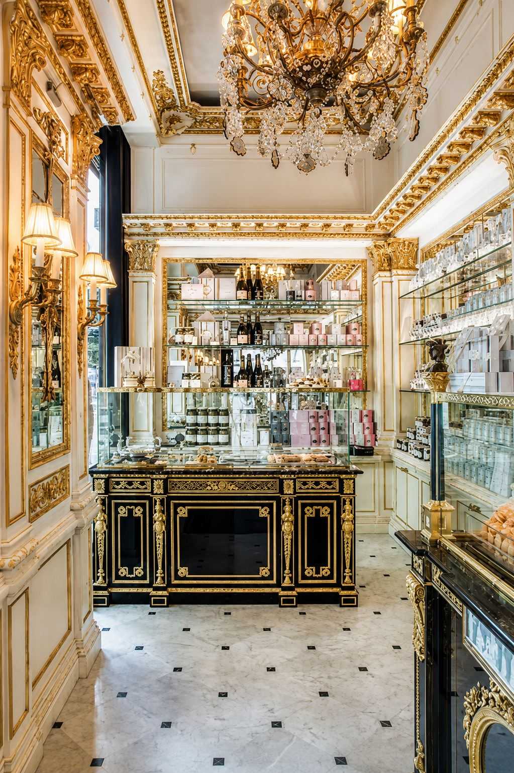 Aménagement d'un café par un architecte spécialiste de l'architecture commerciale à Bruxelles