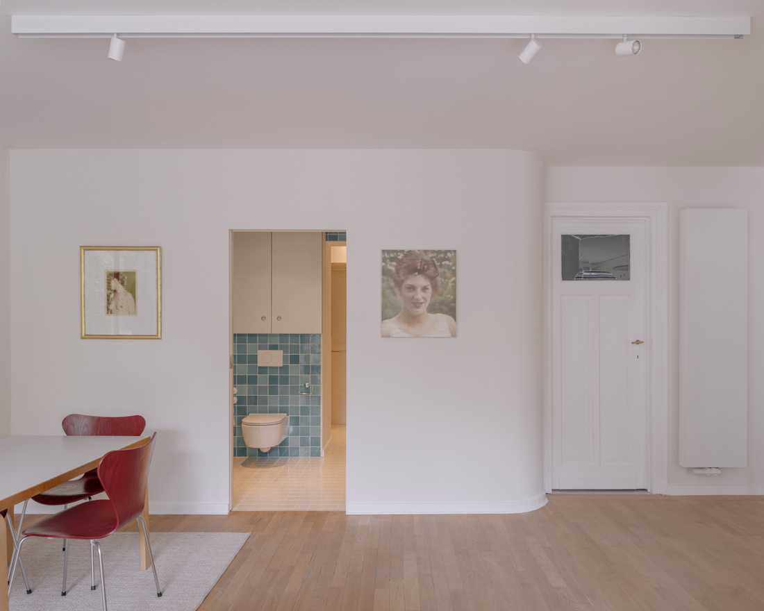 Salle de bain adaptée aux PMR