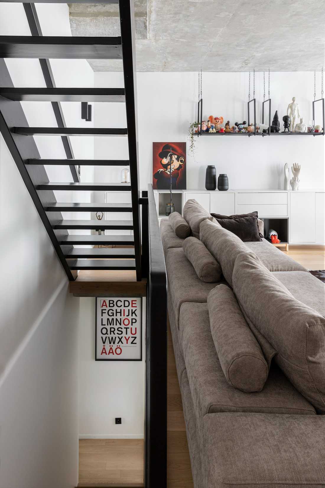 Escalier intérieur d'un triplex conçu par un architecte à Bruxelles