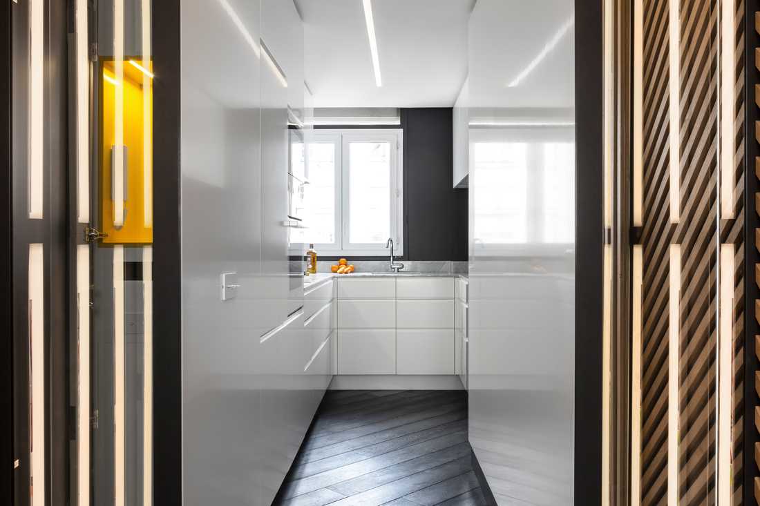 Rénovation de la cuisine de l'appartement par un architecte d'intérieur à Bruxelles