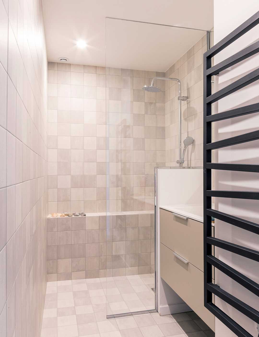 Salle de bain amenagée par un architecte d'interieur à Paris