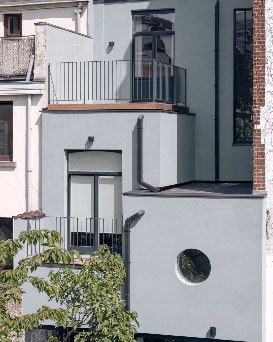 An Architect designed a townhouse extension in Brussels