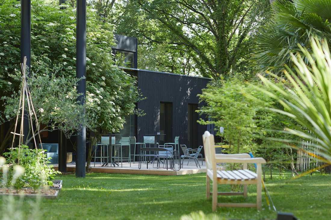 Creation of a 4-stars ecolodge and off-grid hotel in the Brussels-Capital Region